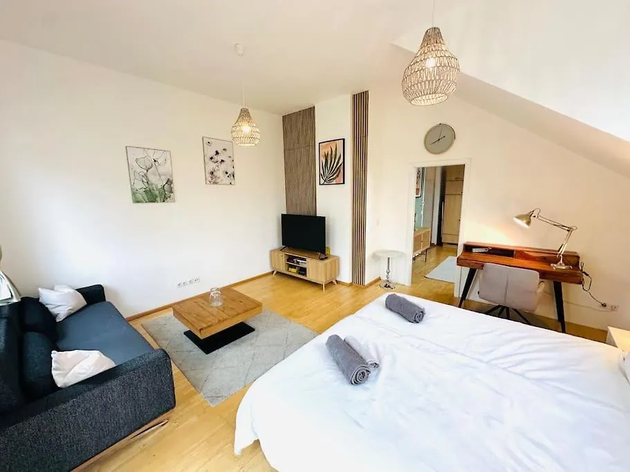 Apartment Supermarkt & U1 100M Entfernt Vienna